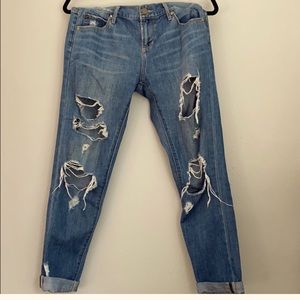 Cute bf distressed jeans (AOS)